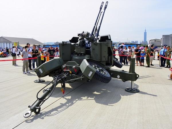 武器|防空火炮|火炮_新浪新闻