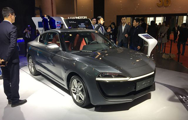 又一新能源黑马车企融资20亿,网友:融资就是骗钱!-新浪汽车