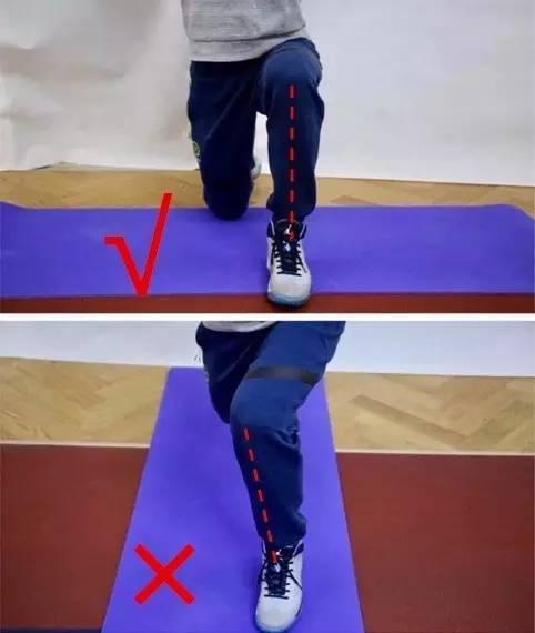 ▼ 提左膝抬腿向前一步(一条腿长的距离),脚后跟先着地然后过度到全