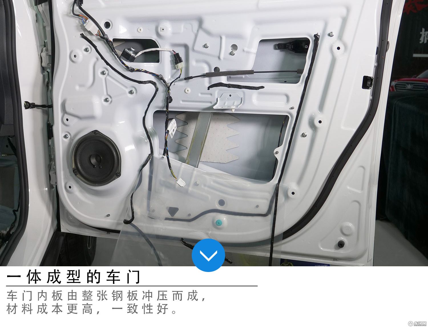 一汽奔腾x40暴力拆解 安全性能由内至外全解析 拆解过程太刺激!