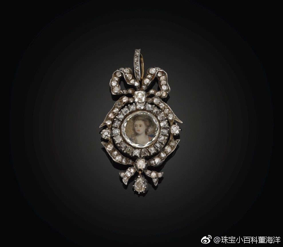 苏富比伦敦拍卖公司将在本月拍卖一组珍贵的罗曼诺夫王朝的肖像珠宝