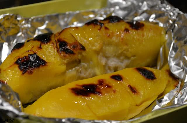 街边小贩太聪明,香蕉和榴莲通过特殊的处理,价格翻了一倍多!