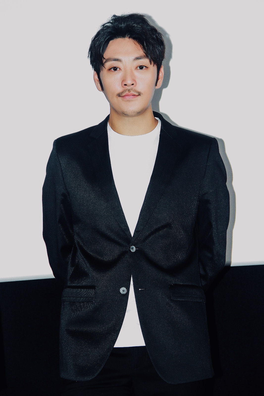 《幕后玩家》揭幕北影节 赵达演技爆发挑战高难动作戏