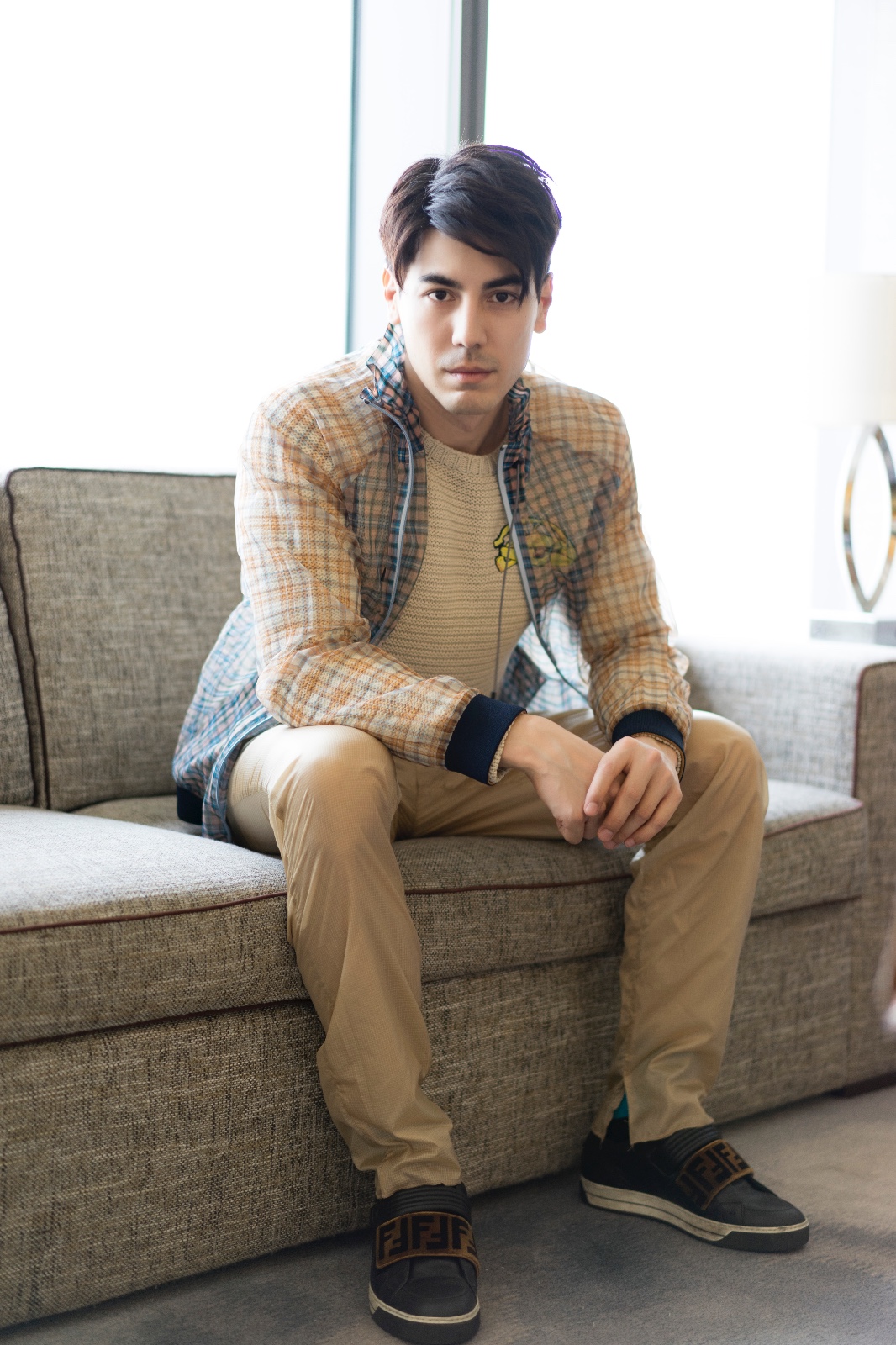 实力演员跨界dj白梓轩2.0高能来袭准备好接受美颜暴击了吗