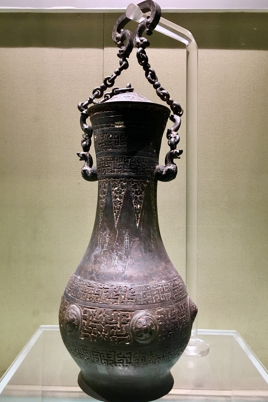 纹饰华美工艺精湛的曾侯乙青铜礼器兵器湖北省博物馆