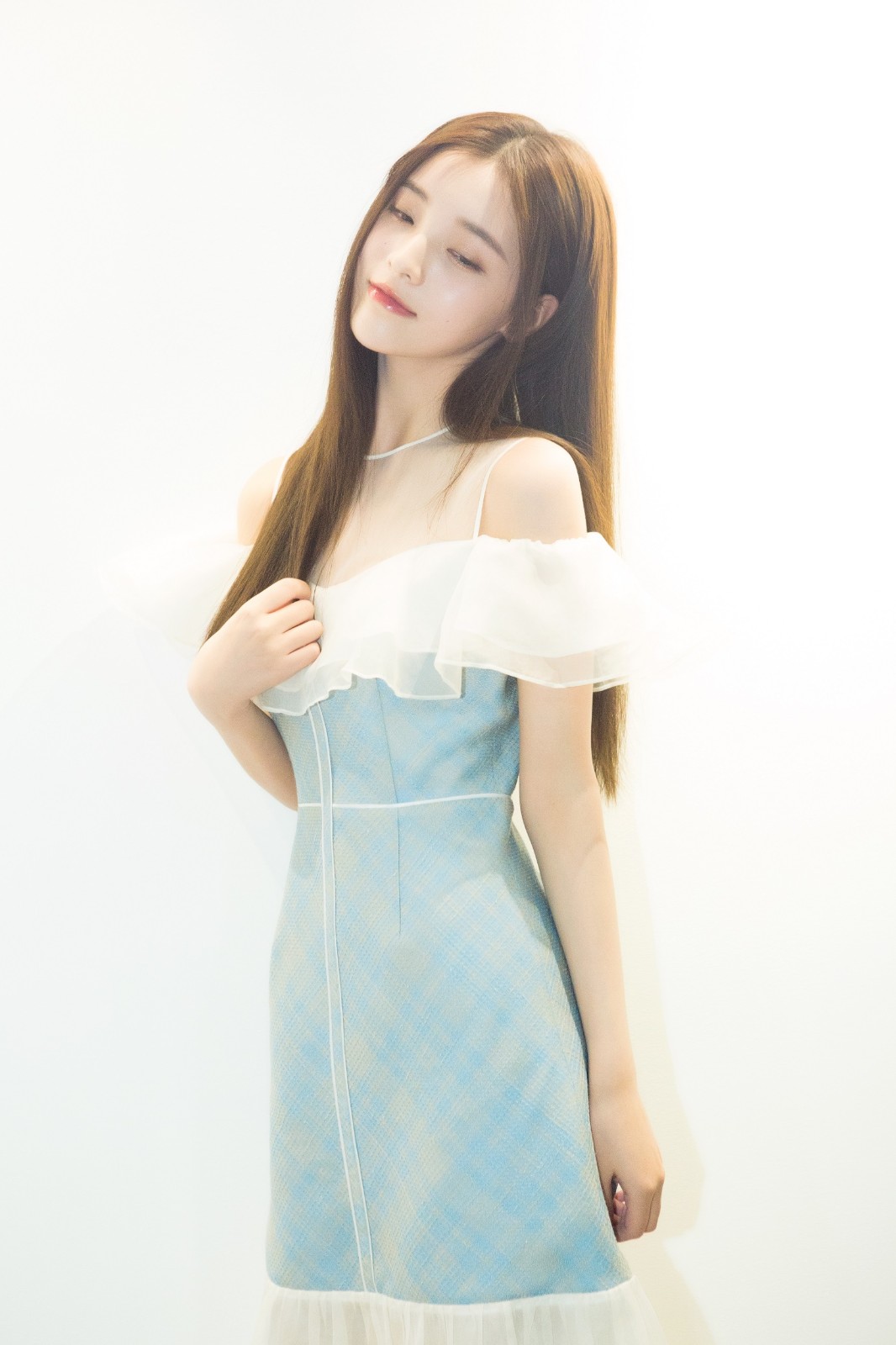 长裙飘飘仙女范儿国风美少年曾雪瑶赞国风具内在美