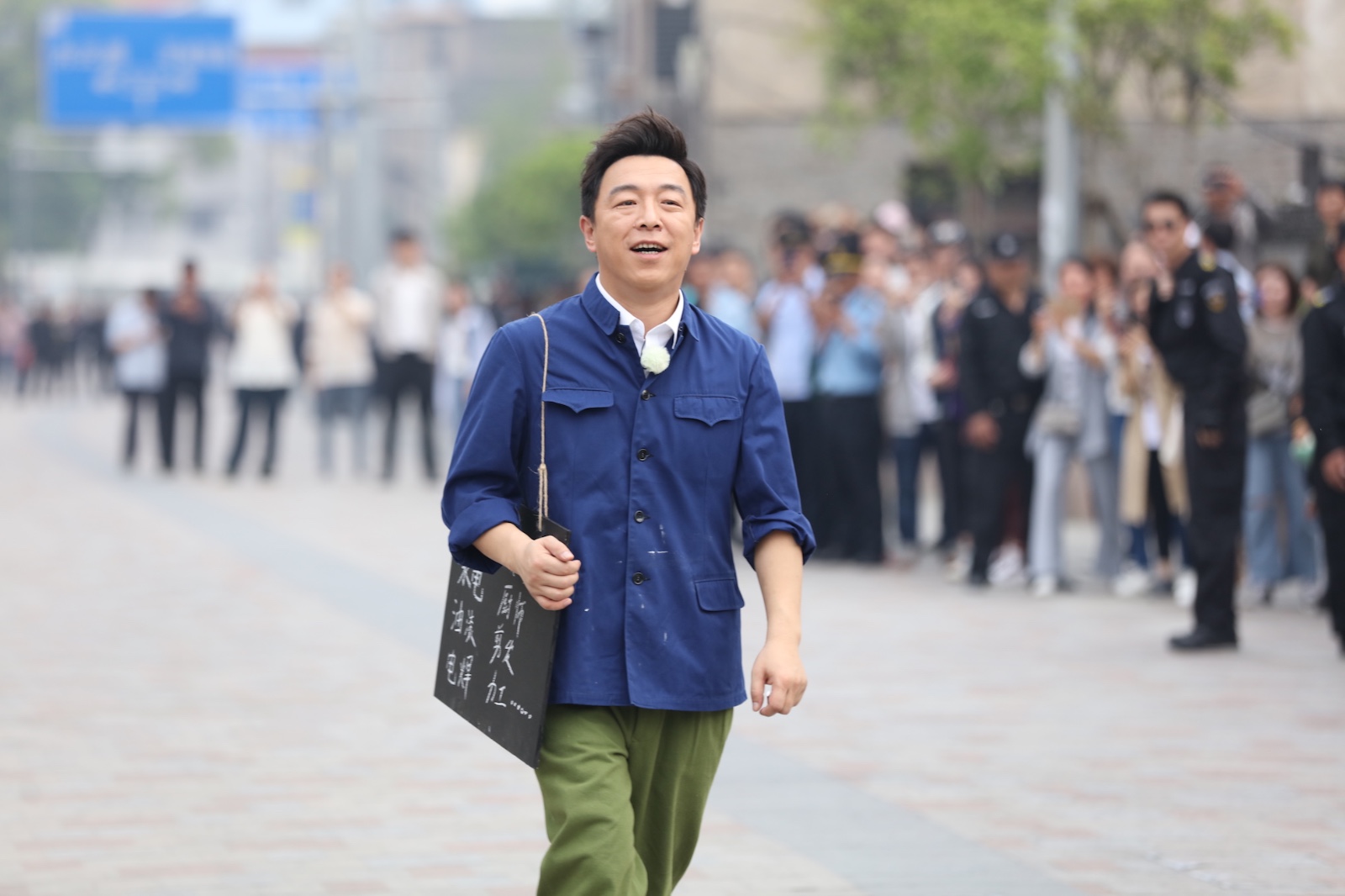 "极挑团"化身温州商人 回到1984年赚"第一桶金"