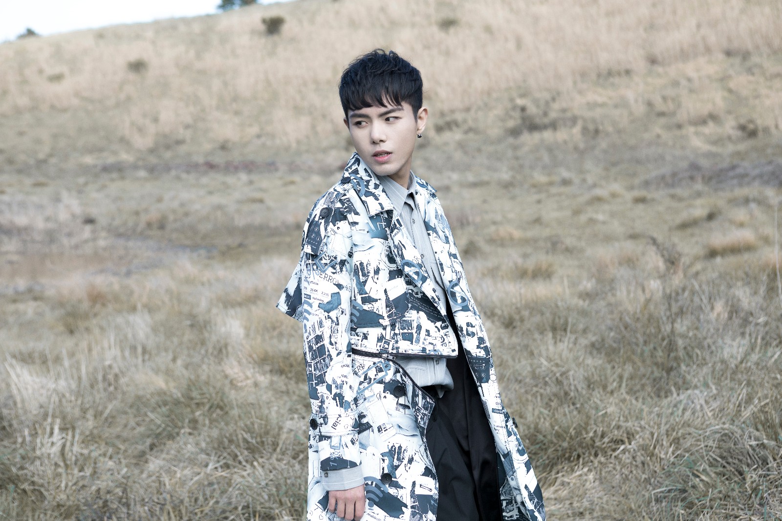 孙子涵全新专辑《心上认》上线 诠释眷恋又万般无奈的人生