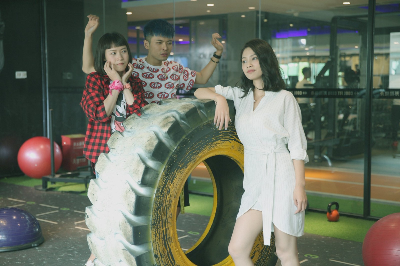 陈凌执导《辣妹甜心》定档9.4 痞子校花变身开启"青春变形记"