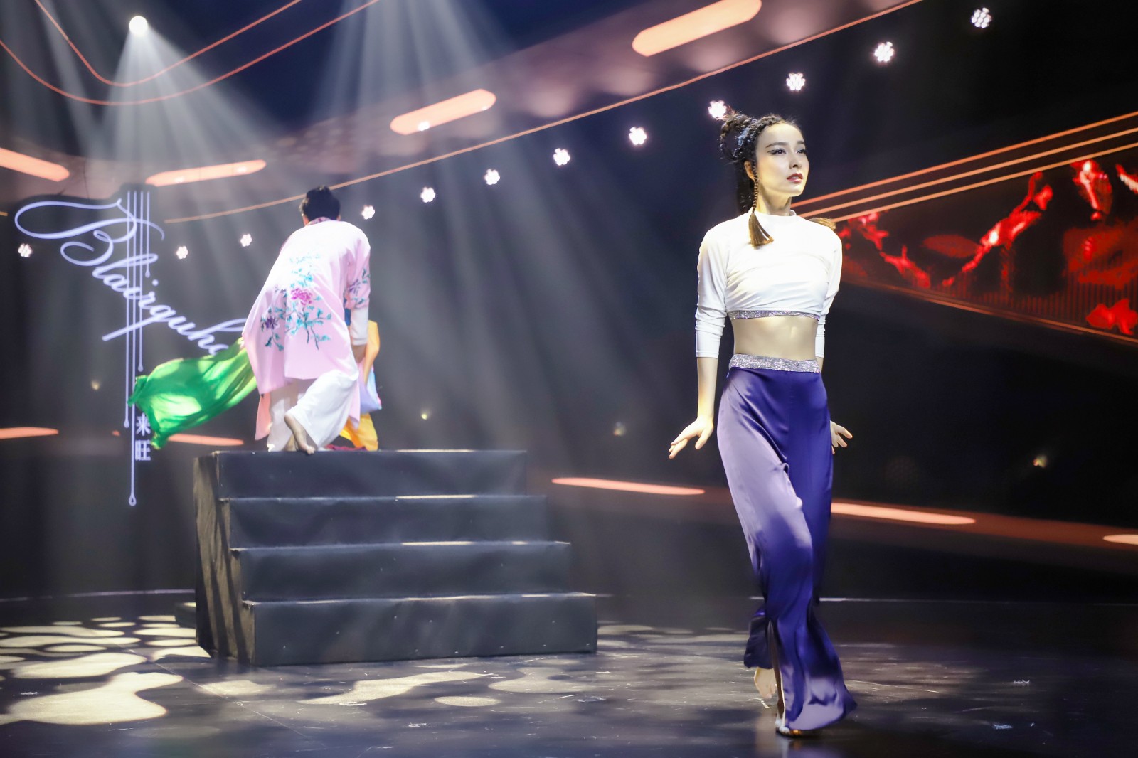 吴昕侯明昊当队长挑大梁 《新舞林大会》首迎明星齐舞大battle