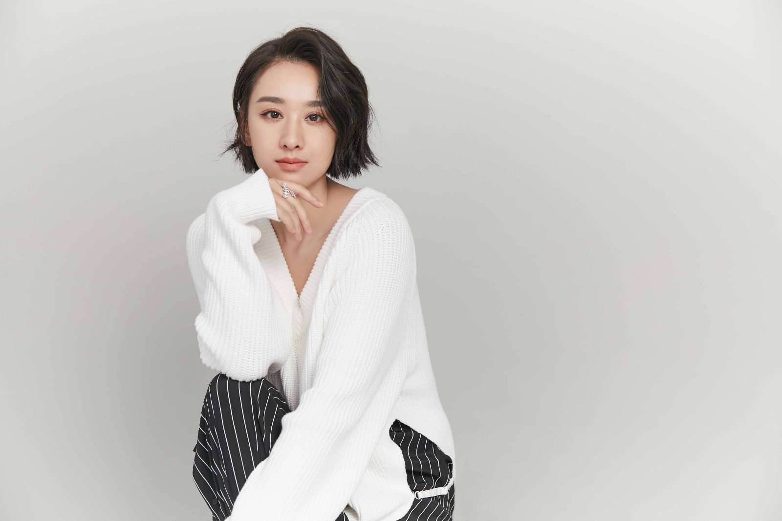 穆婷婷秋季写真柳眼星眸暖秋凉