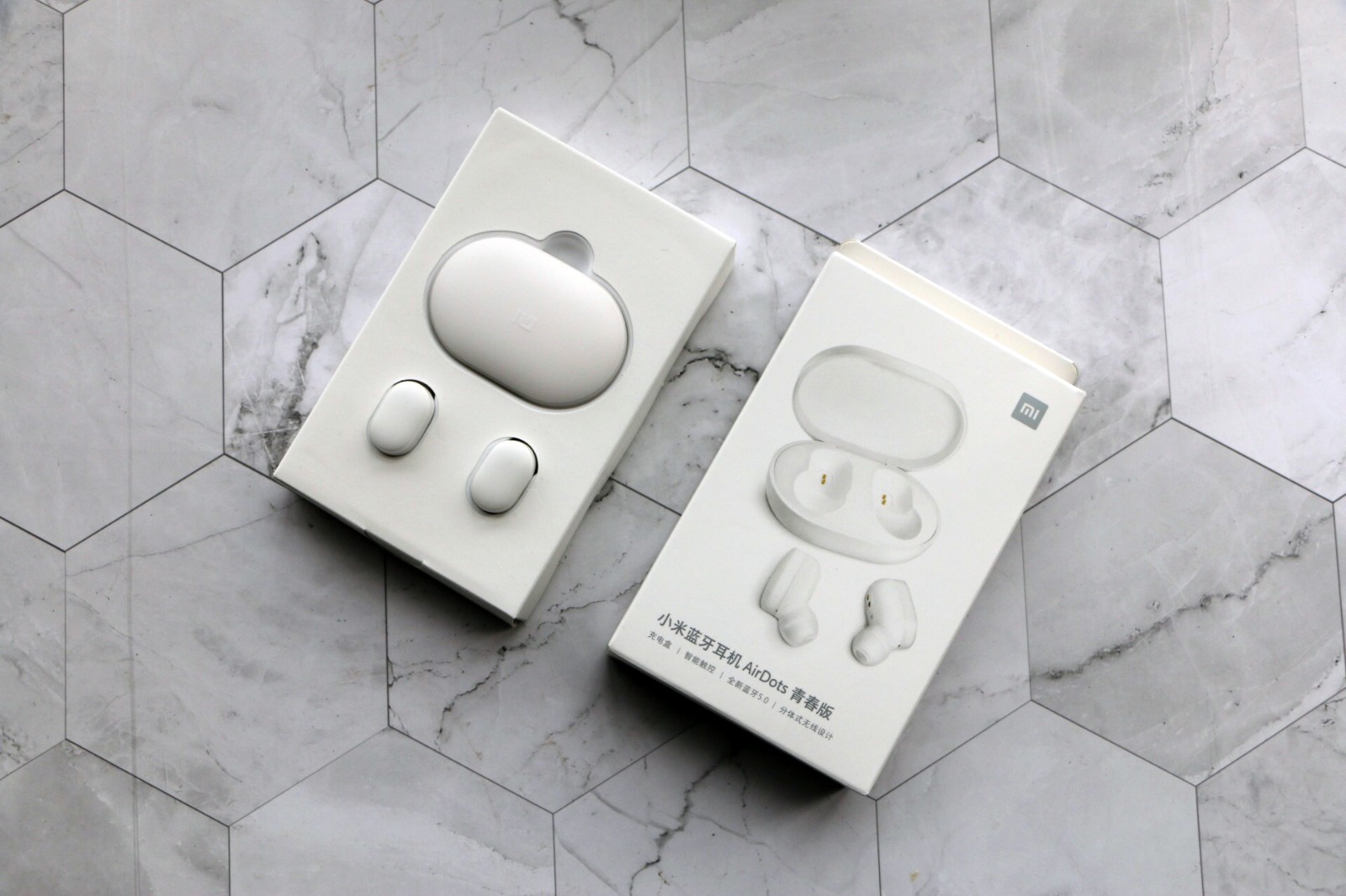 小米真无线蓝牙耳机,airdots青春版图赏