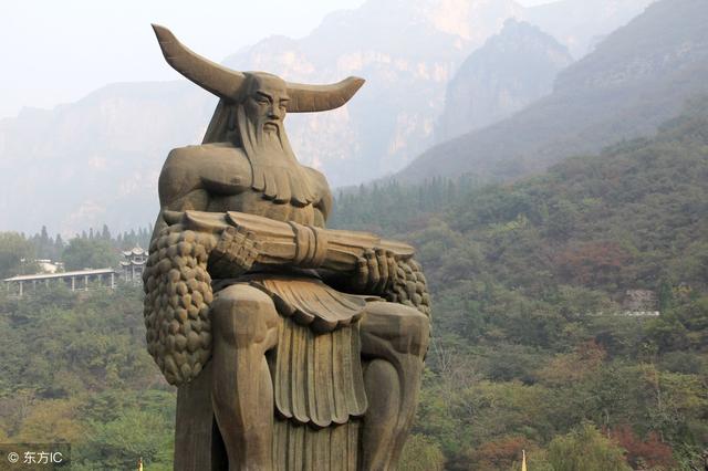 炎帝:炎帝,是中国上古时期姜姓部落的首领尊称,号神农氏,又号魁隗氏