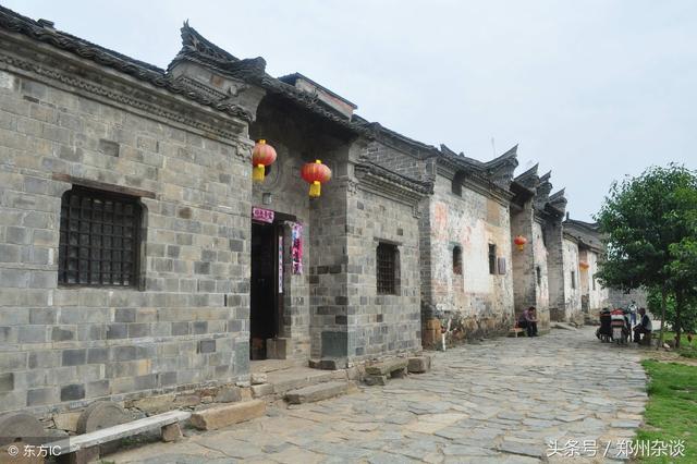 河南信阳有一古村落,距今800多年景美人少