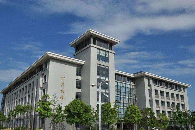 但实力很强,适合很多人报考|分数|高考|华中科技大学_新浪新闻