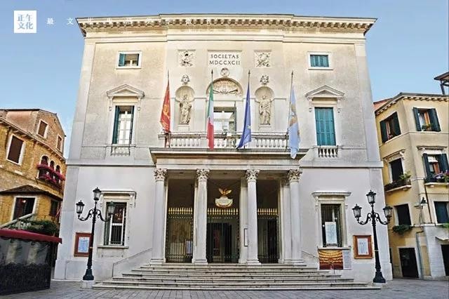 十月,诗与远方·意大利人血液里的高贵,在歌剧里安放灵魂