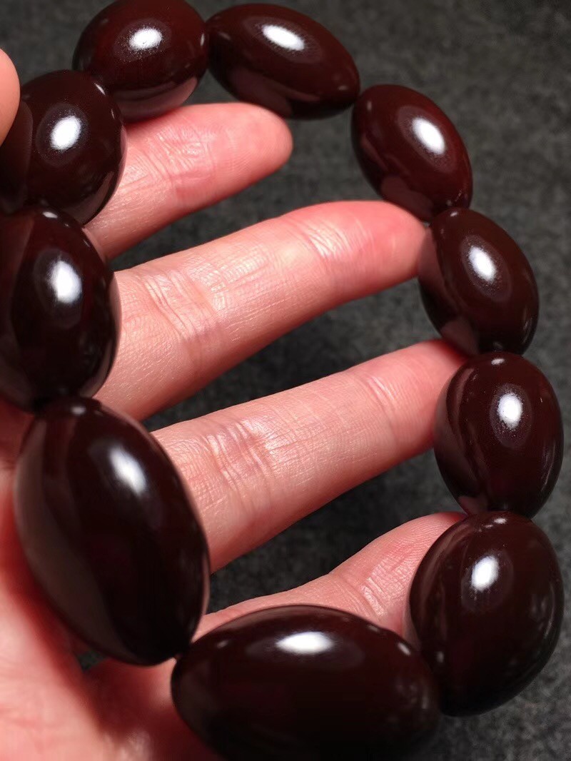 一休阁核雕:纯手工【紫皮素核】