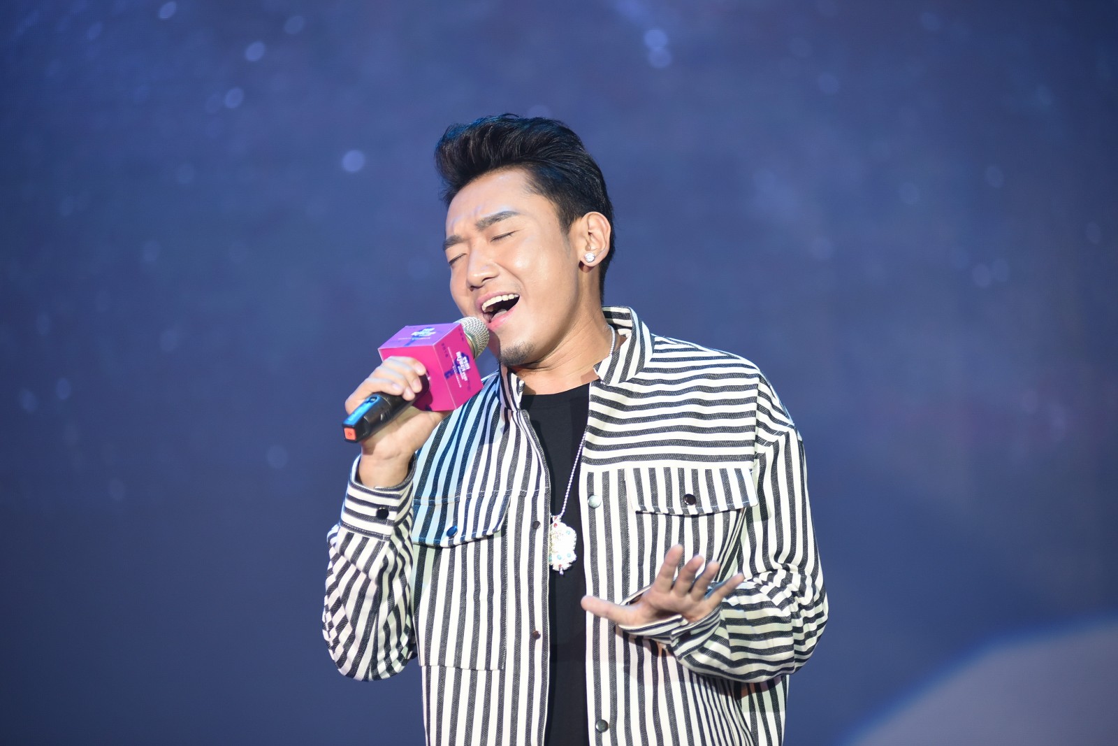 扎西平措化身音乐梦想指导师 从未停歇的音乐力量