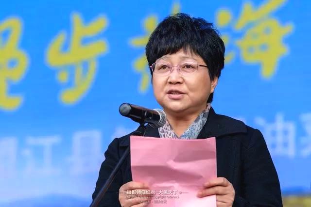 望江县第三届油菜花节隆重开幕