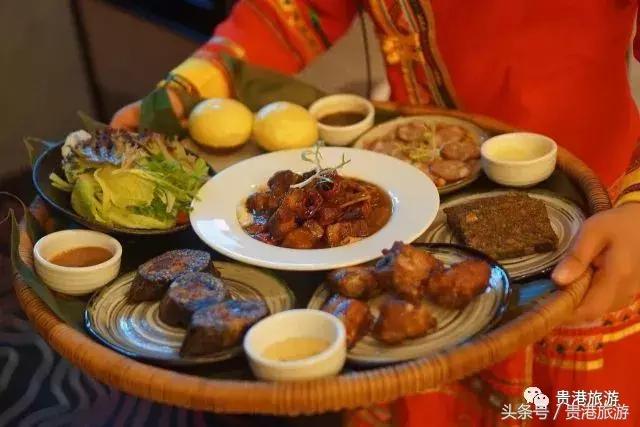 竹排民俗演艺   泛舟茶艺表演   男女对山歌,抛绣球   湖上宴饮