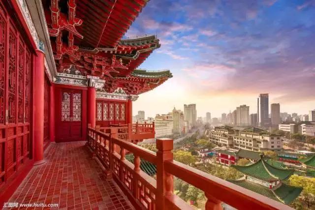 我家乡新变化,物华天宝南昌府,人杰地灵英雄城!