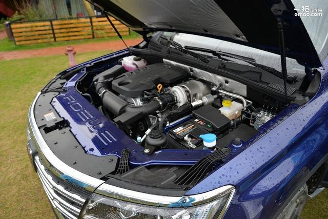 动力方面,上汽荣威rx8搭载了一台代号为20l4e的2.