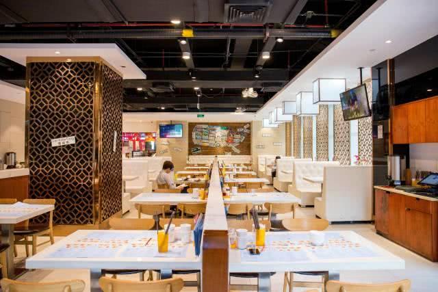 因为江南西这家店,广州的茶餐厅都被冷落了2年