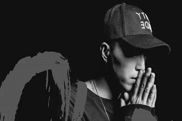 jonyj果断退赛令人不解粉丝表示支持这样的你就很酷