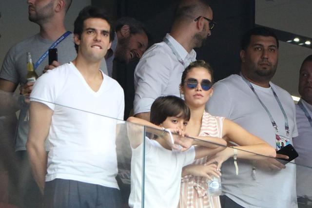 巴黎圣日耳曼续约金彭贝,卡卡回米兰实习将会进入管理层