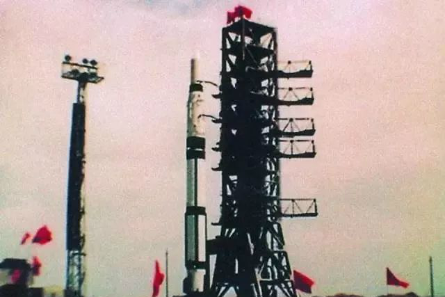 北京天安门邮票一万元面值