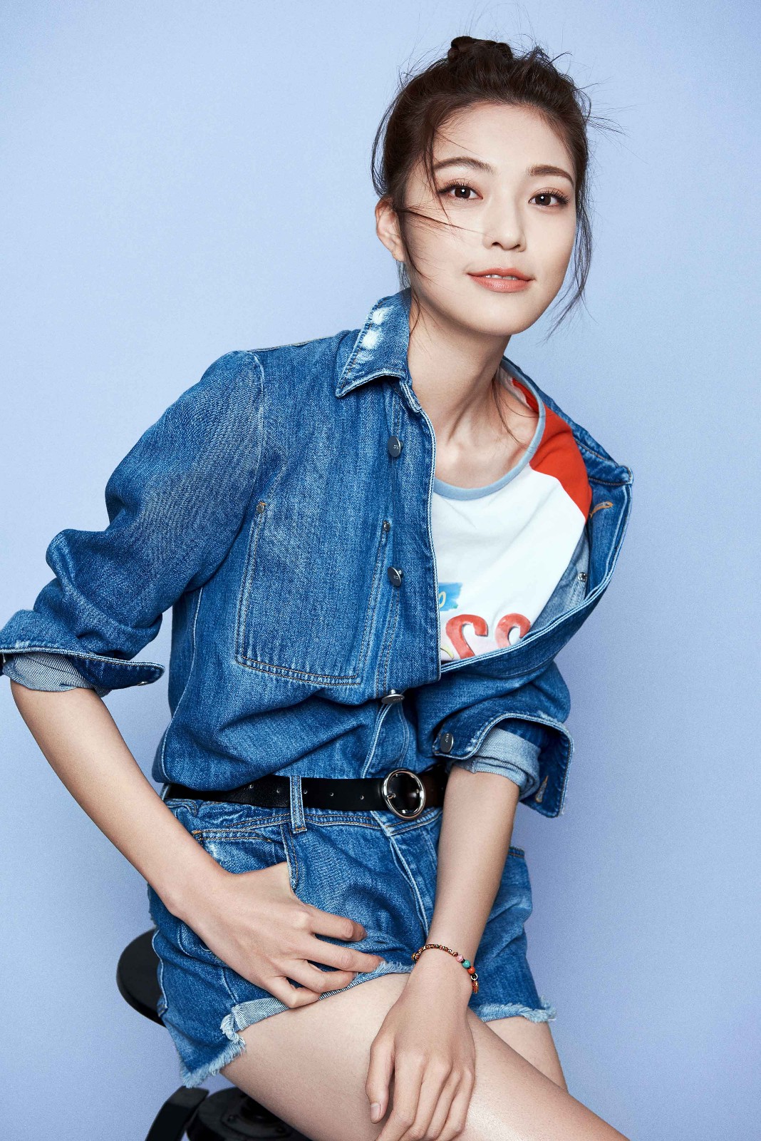 《老男孩》花式追爱添新法 王妍之化身"精致猪猪"女孩