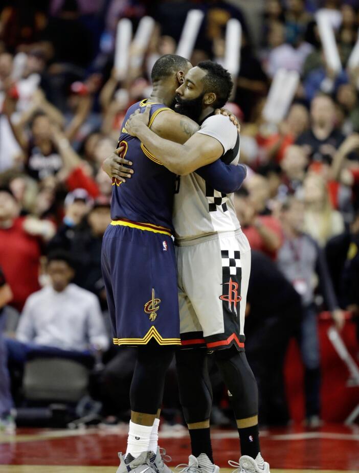 欧文一语道破谁才是nba圈内的mvp,哈登还需努力!