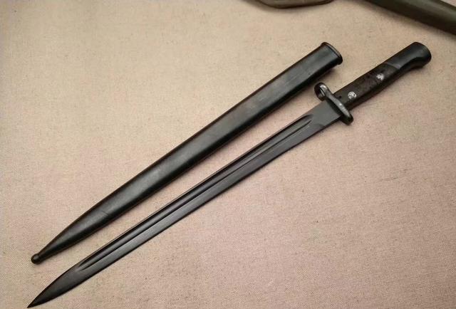 韩信刚将项羽打败刘邦就夺他军队韩信根本没有力量时间去独立