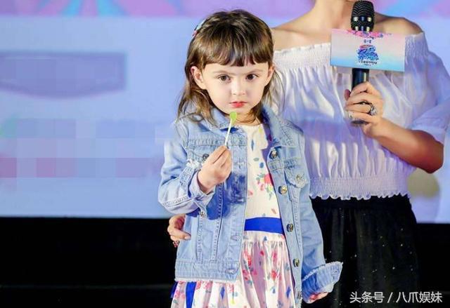 《妈妈是超人2》播出快半年了, 马雅舒混血儿女近照高颜值要逆天