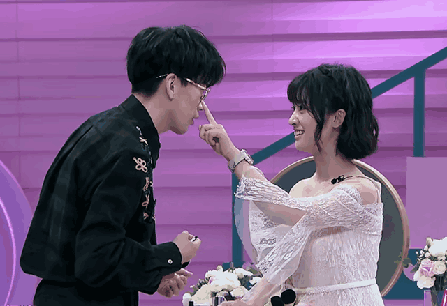 口红王子沈月不愧是初恋女孩费启鸣mike秦奋方寸大乱