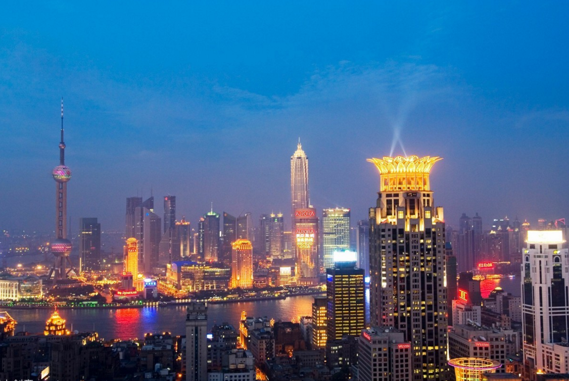 在上海,很多日本人都是抱团生活在一起的,比如说古北区就有日本人的