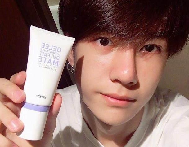 郑爽卸完妆蔡徐坤卸完妆王一博卸完妆