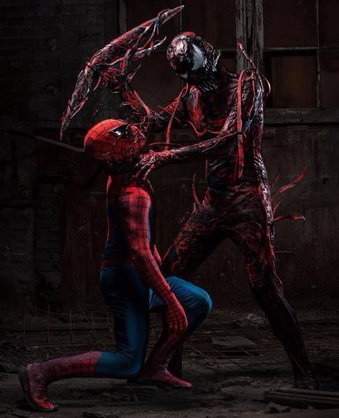 漫威超级英雄cosplay来一波,毒液完虐小蜘蛛!美队盾牌亮瞎眼!