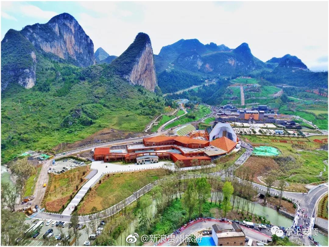 航拍:攀岩基地 亚鲁王城 你要的旅发大会美图在这里|亚鲁|攀岩|紫云