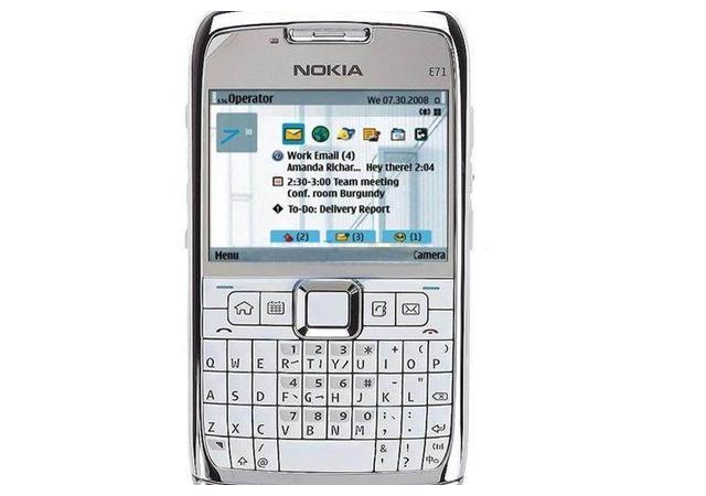 诺基亚的n系列想必70后和80后都是非常的熟悉,其中有一款就是诺基亚n5