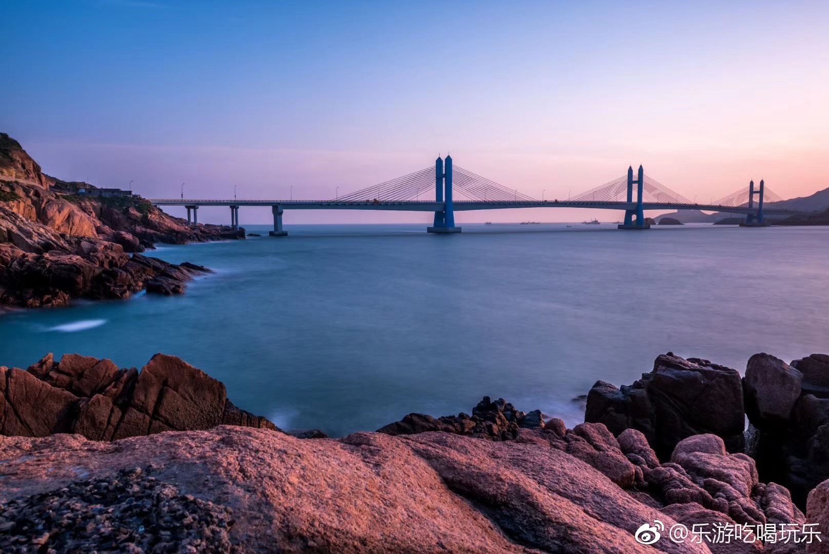 枸杞岛是浙江舟山嵊泗列岛中的一个小岛位于嵊泗列岛东部