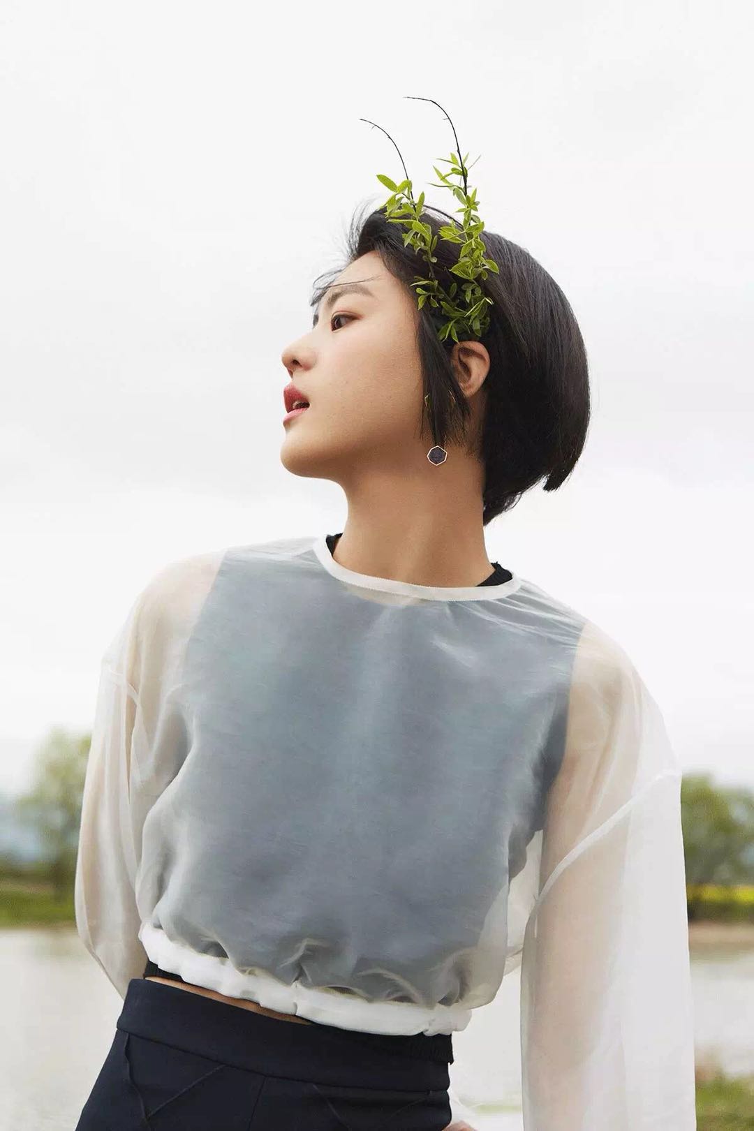 王方君 00年 177 2018服表艺考生 天秤座|王方君