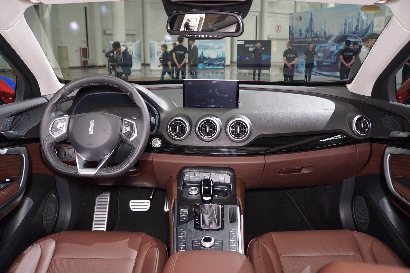 打响品牌新能源领域第一枪,wey p8上市补贴后25.98万起