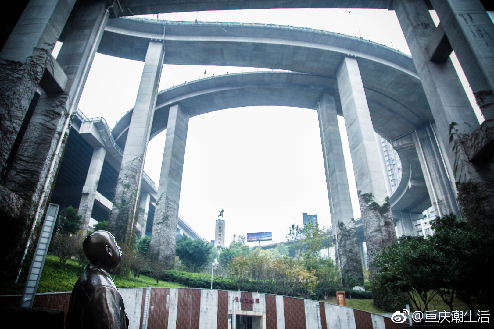 8d重庆,魔幻山城,从白天到黑夜,了解一下!