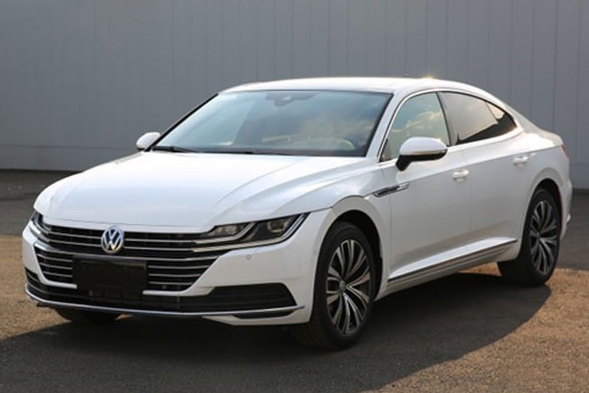 全新大众cc将8月上市 "最美大众"要信仰还是销量?-新浪汽车