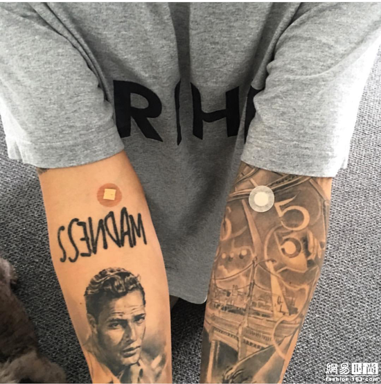 晒娃有一手 穿搭玩的转 六叔余文乐晋升全能潮爸