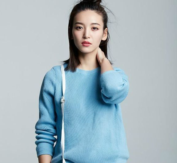 尤靖茹90后广告小女王浓浓的文艺气息