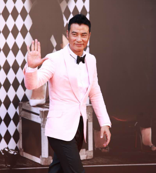 黑社会都不敢碰的明星,韩雪上榜,最后一位向华