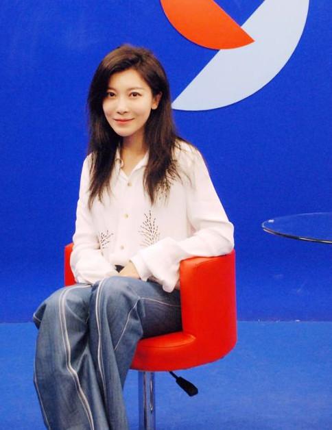 电视剧里的惊艳美妇张琰琰现实世界里竟也是这样少女般好看