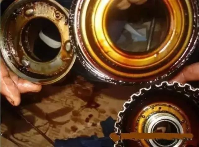 变速箱油多久更换一次?